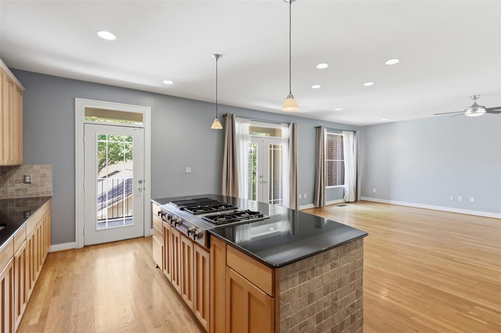 Solo Lofts At Perry Heights Condo - Residential