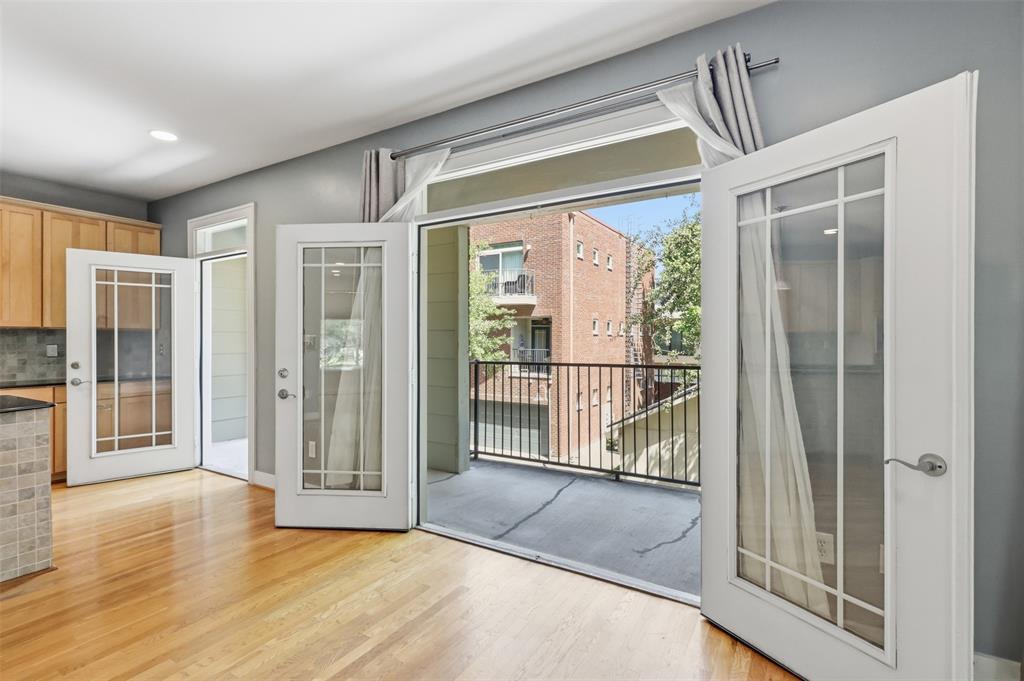 Solo Lofts At Perry Heights Condo - Residential
