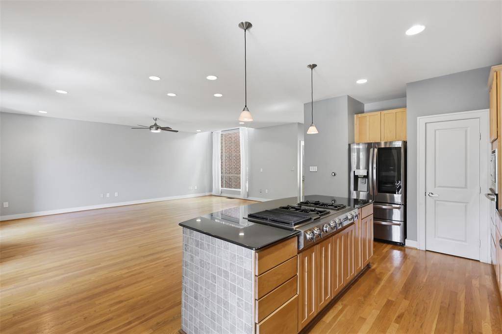 Solo Lofts At Perry Heights Condo - Residential