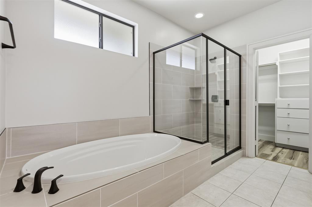 Solo Lofts At Perry Heights Condo - Residential