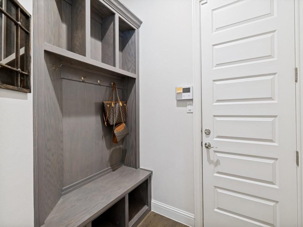 Lakeway - Residential