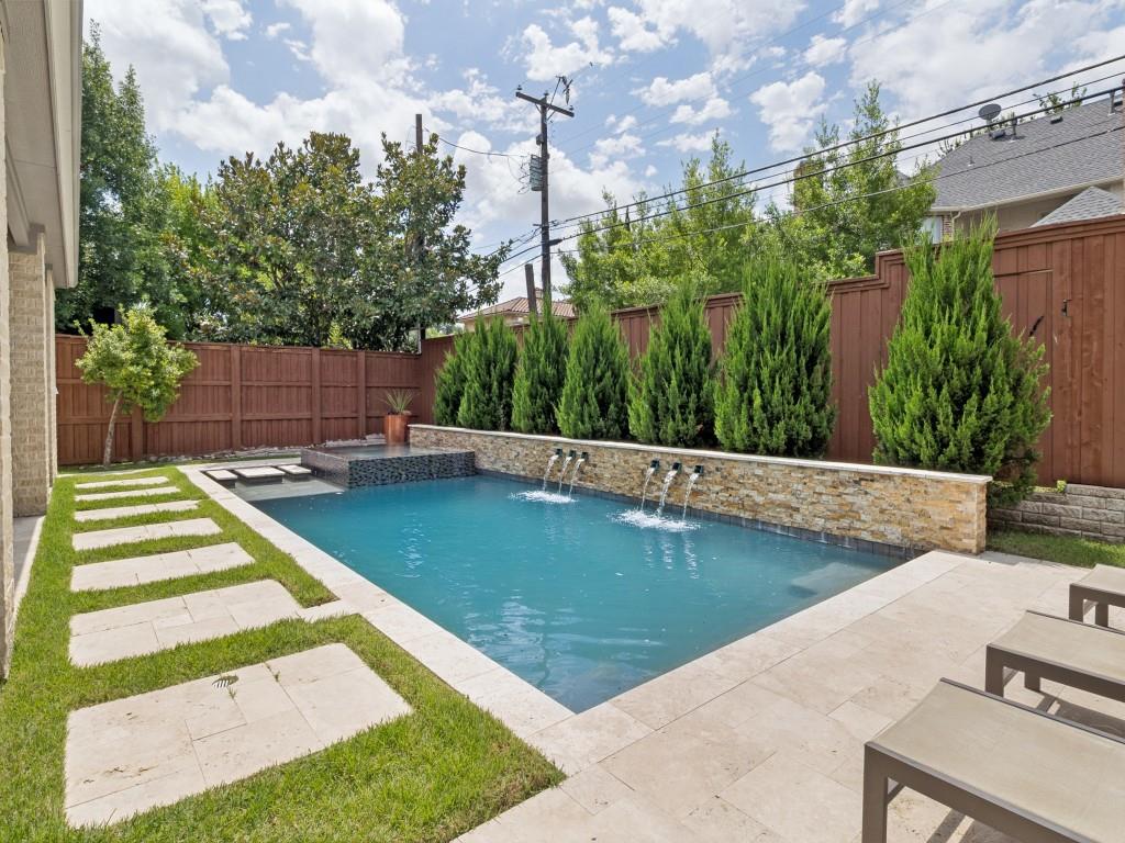 Lakeway - Residential