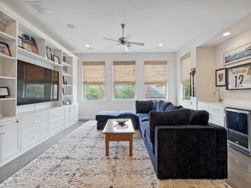 Lakeway - Residential
