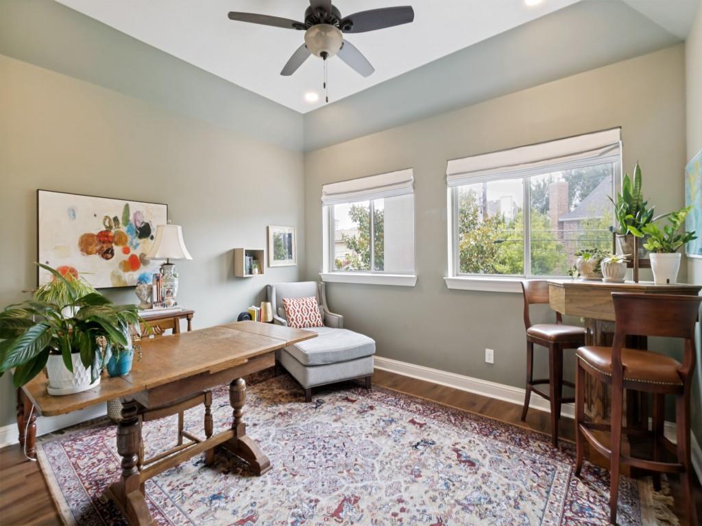 Lakeway - Residential
