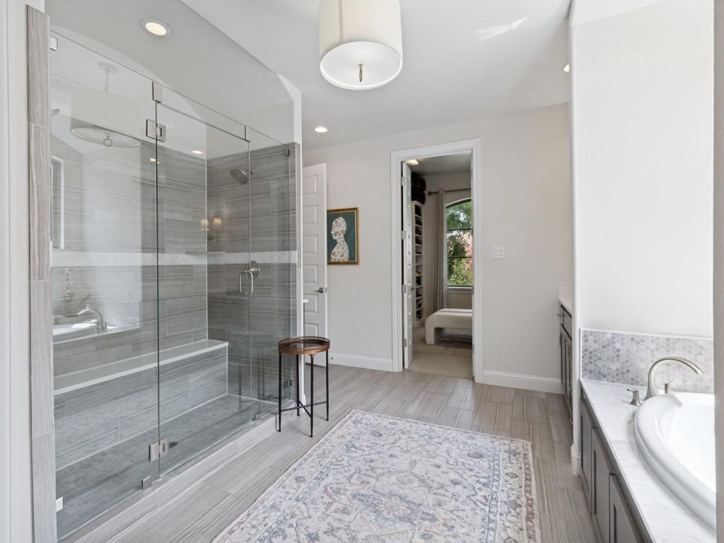 Lakeway - Residential