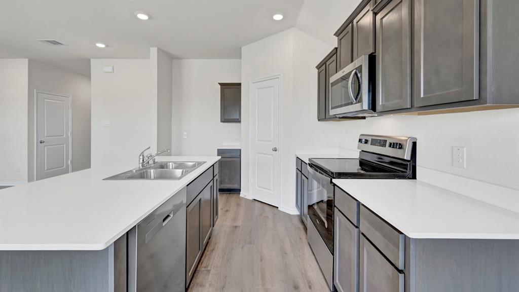 Riverfield - Residential