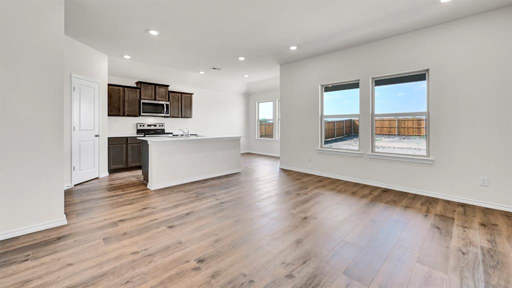 Riverfield - Residential
