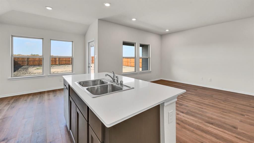 Riverfield - Residential