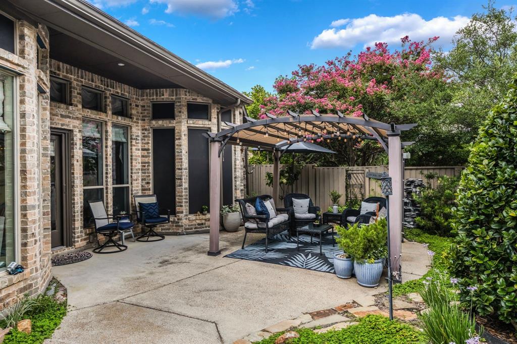 Muirfield Point - Residential