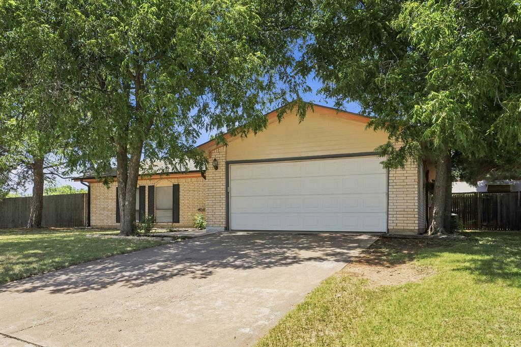 Button Willow Pkwy - Residential