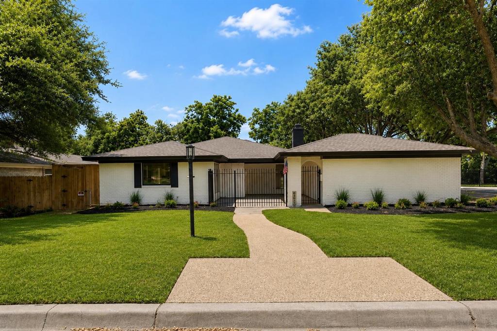 Completely renovated with brand-new foundation work (10-year transferable warranty) and a brand-new plumbing system installed all the way to the city line—major improvements rarely found in homes of this age. This spacious 2,402 sq ft home features an open-concept layout with luxury vinyl plank flooring, fresh interior and exterior paint, exposed beams, and a beautifully updated fireplace. The stunning kitchen offers quartz countertops, beautifully updated cabinetry, stainless steel appliances, designer lighting, and a large island perfect for entertaining.