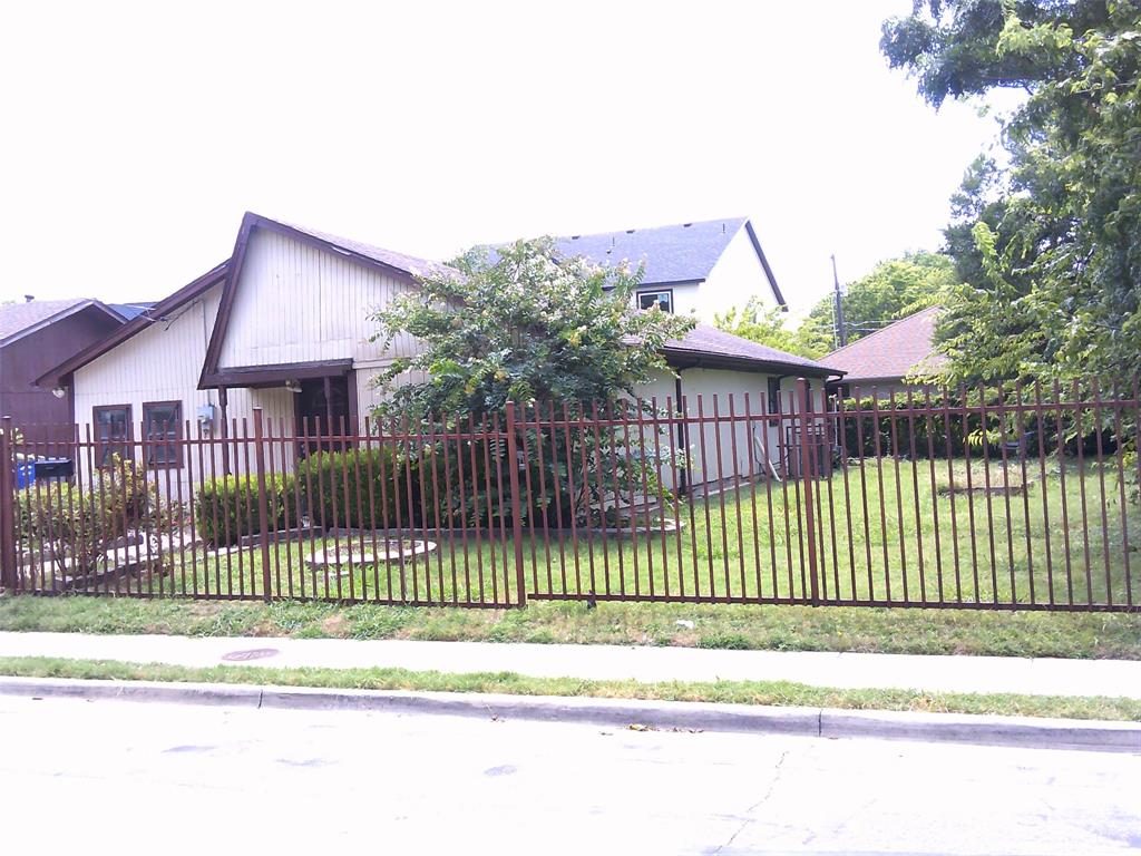 Homestead Place - Commercial Sale