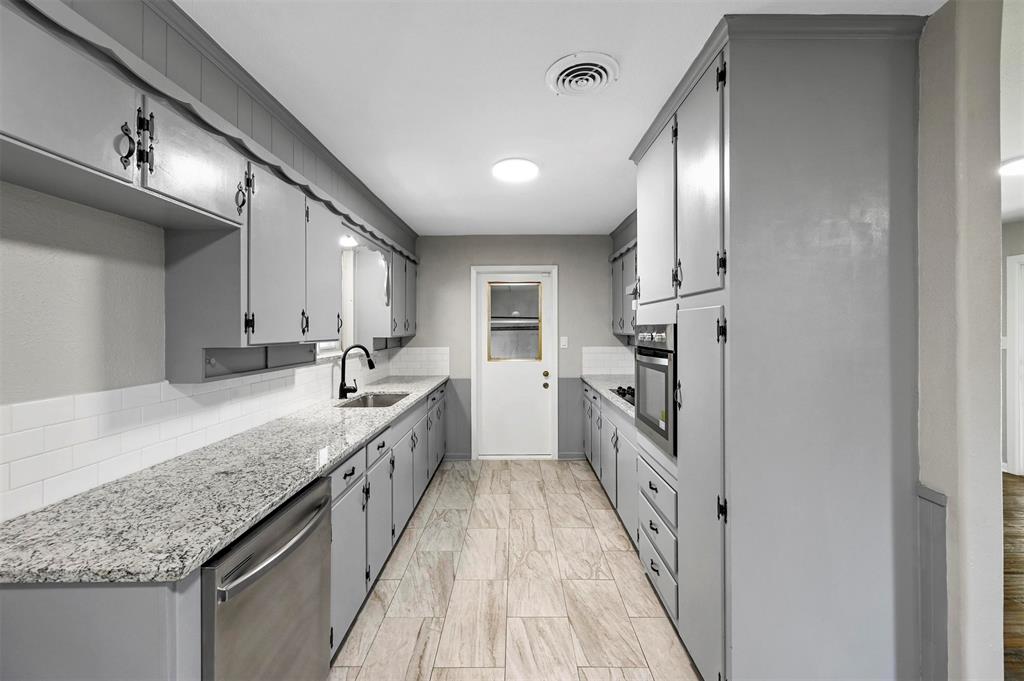 Brentwood Hills - Residential Lease