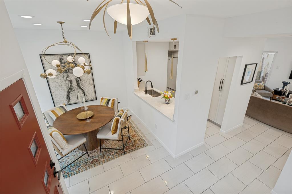 Welborn Street Condo - Residential