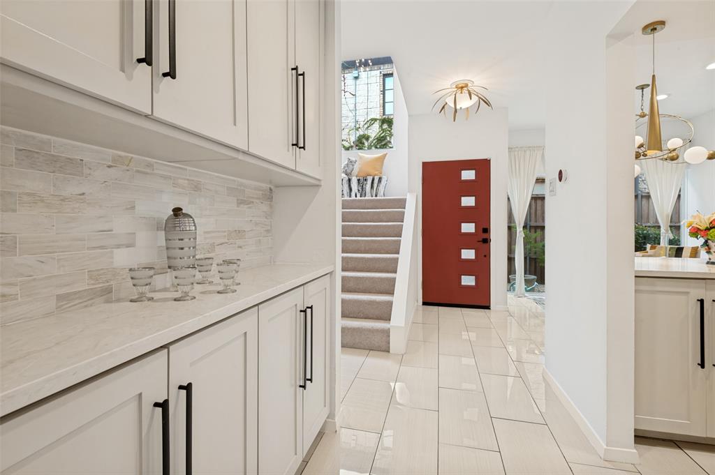 Welborn Street Condo - Residential