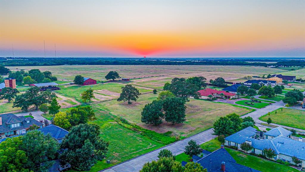 Corsicana - Land