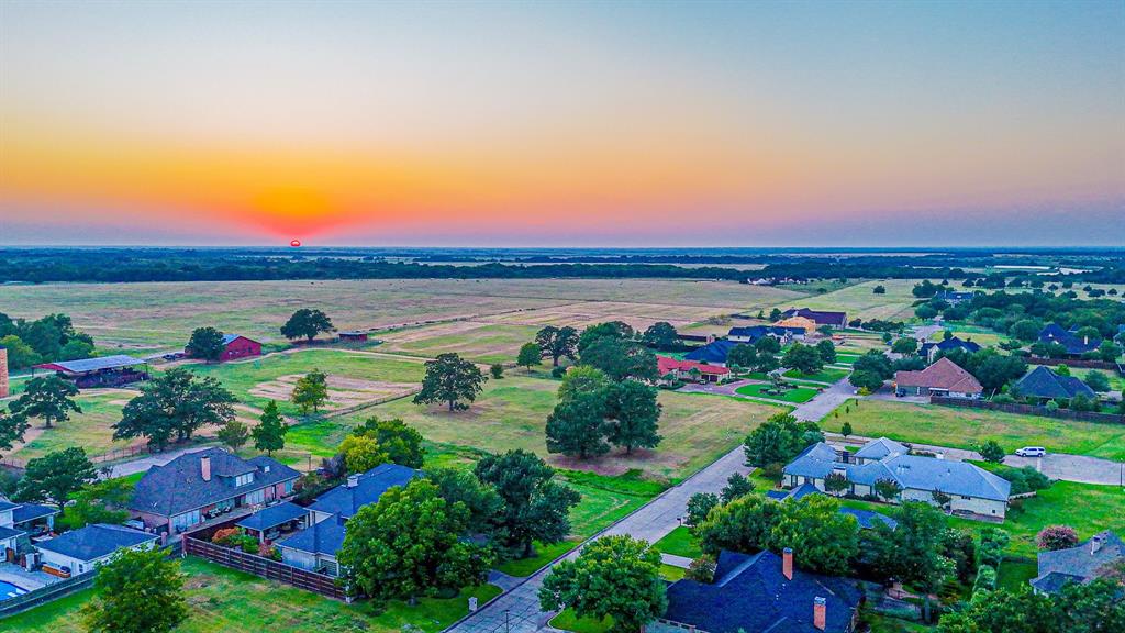 Corsicana - Land