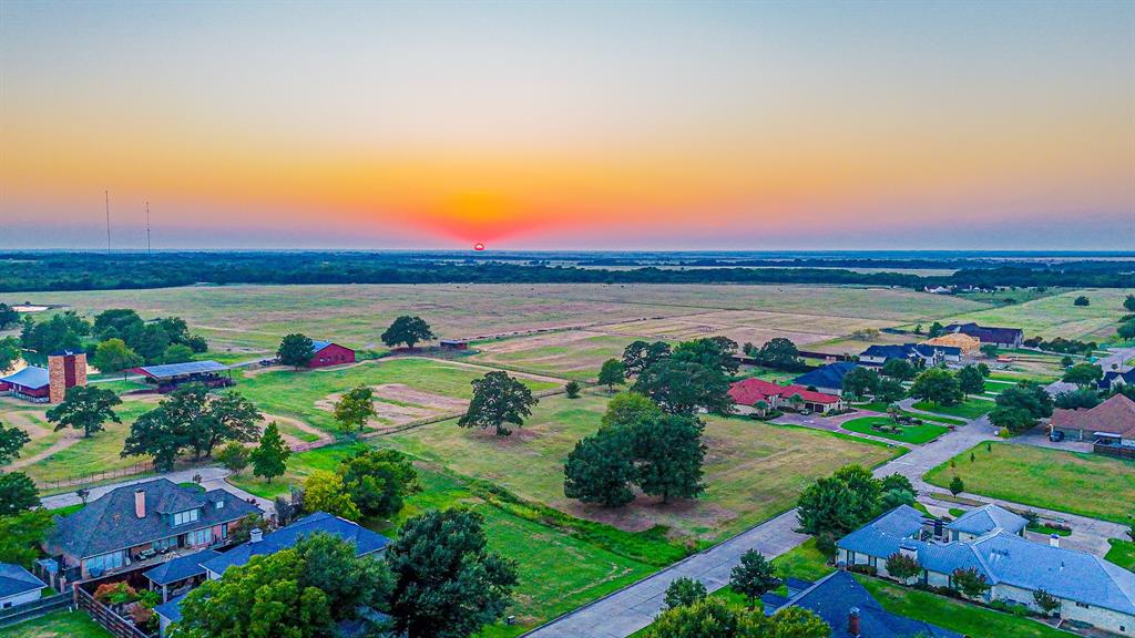Corsicana - Land