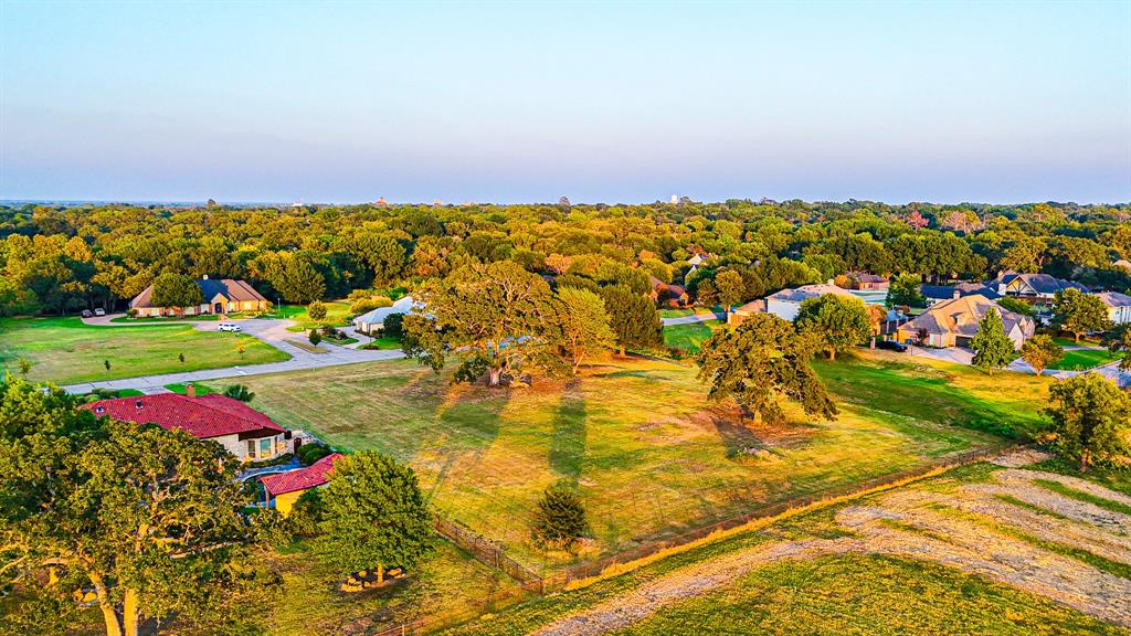Corsicana - Land