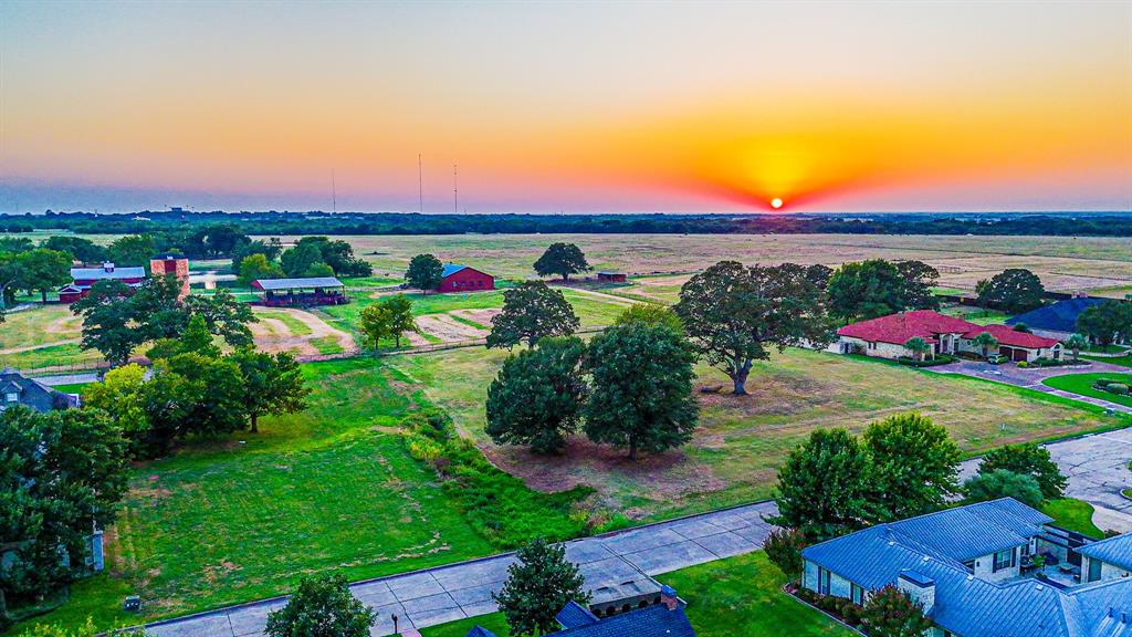 Corsicana - Land