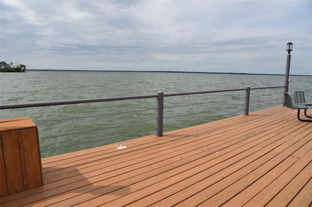 Peninsula Point - Residential