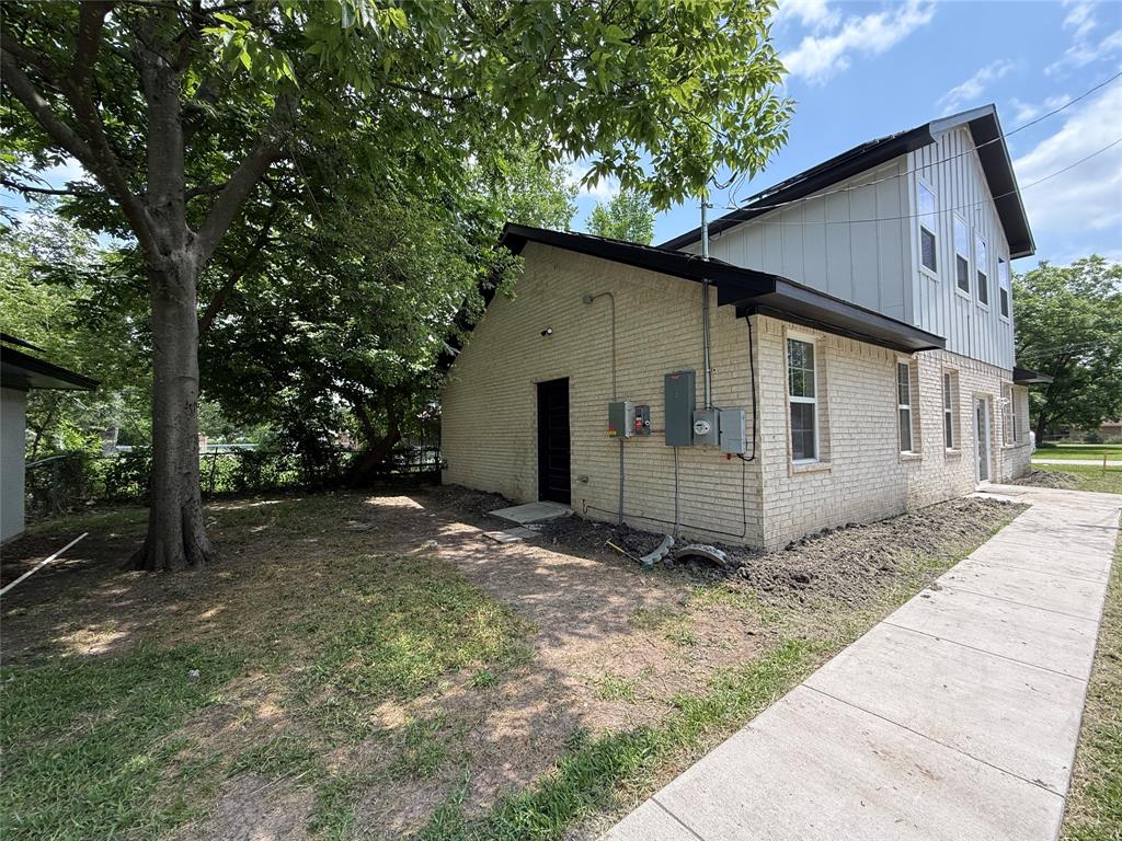 Hobby Hwy - Residential