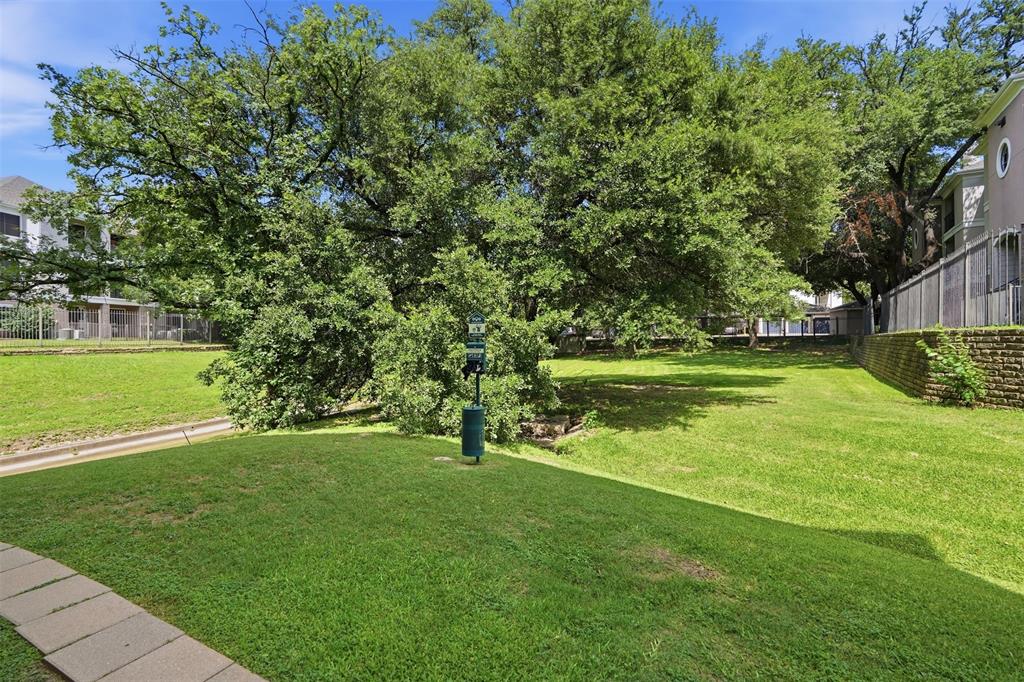Piazza Siena Condo - Residential