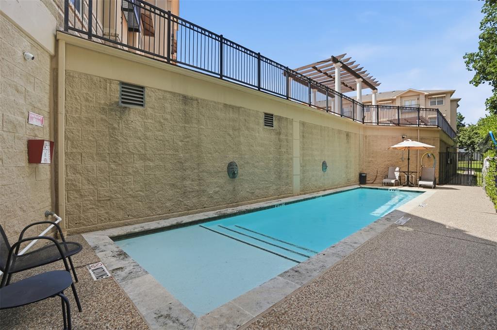 Piazza Siena Condo - Residential