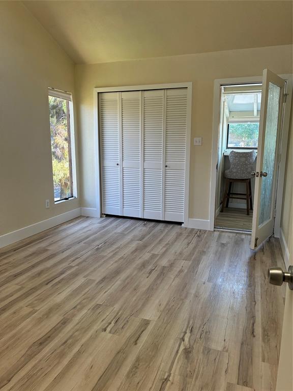 OAKBROOK ON BROOKHAVEN - Residential