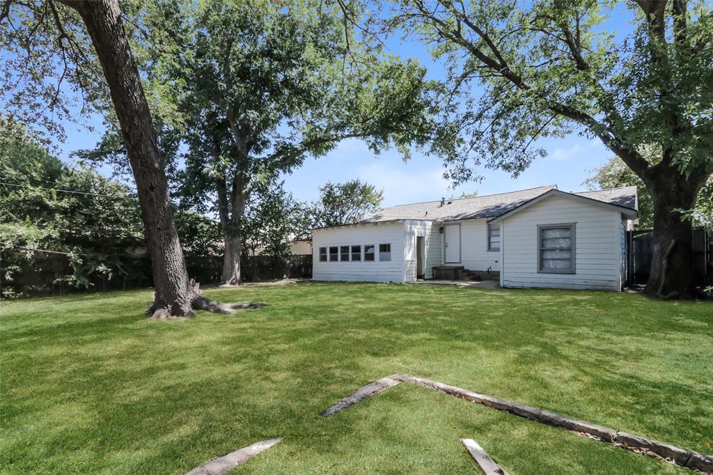 Buhlers 02 - Residential Lease