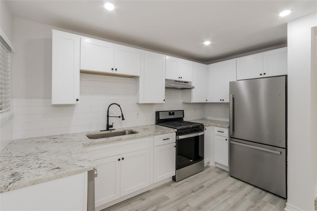 Buhlers 02 - Residential Lease
