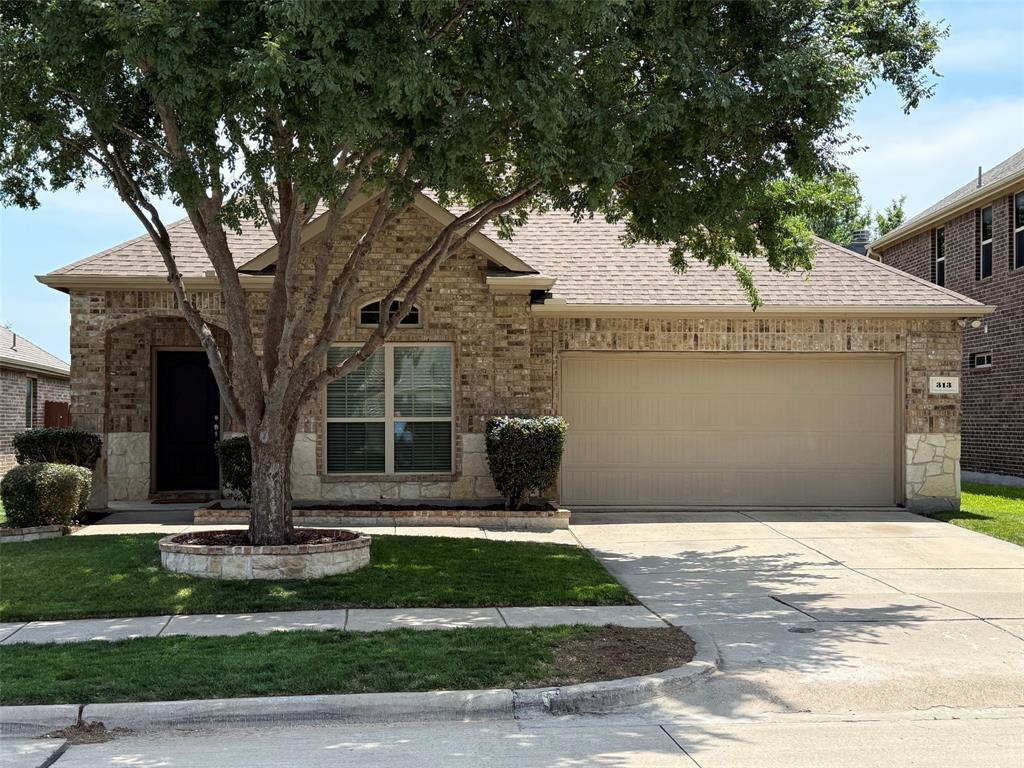 Impressive home in Valor Pointe and Prosper ISD! Fresh neutral paint, and neutral colors throughout compliment nicely open and flowing floorplan. Large island kitchen is complete with granite countertops, 42-inch upper cabinets, stainless built-in appliances including gas cooktop, electric oven, dishwasher, and microwave, all surrounded by tasteful tile flooring extending into breakfast nook. Spacious family room has wood floors, gas starter fireplace, and ceiling fan. Fourth bedroom at front of the home could be a nice home office. Primary bedroom has luxury vinyl plank flooring, ceiling fan, and ensuite bath with garden tub, separate shower and vanities, water closet, and walk-in closet.  Secondary bedrooms have ceiling fans and new carpet.  Relaxing back yard fully fenced around beautiful lawn to enjoy beneath a covered patio. Walk to neighborhood elementary school in Prosper ISD. Westridge HOA Center nearby that is rich with amenities. Easy drive to shopping, restaurants, and major roads.
