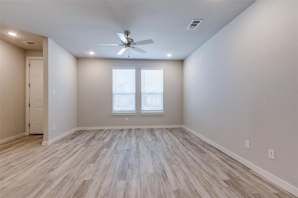 Residences At Jeans Creek, The - Residential Lease