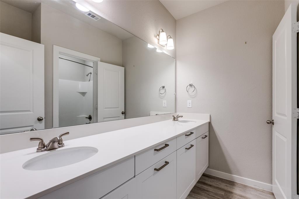 Residences At Jeans Creek, The - Residential Lease