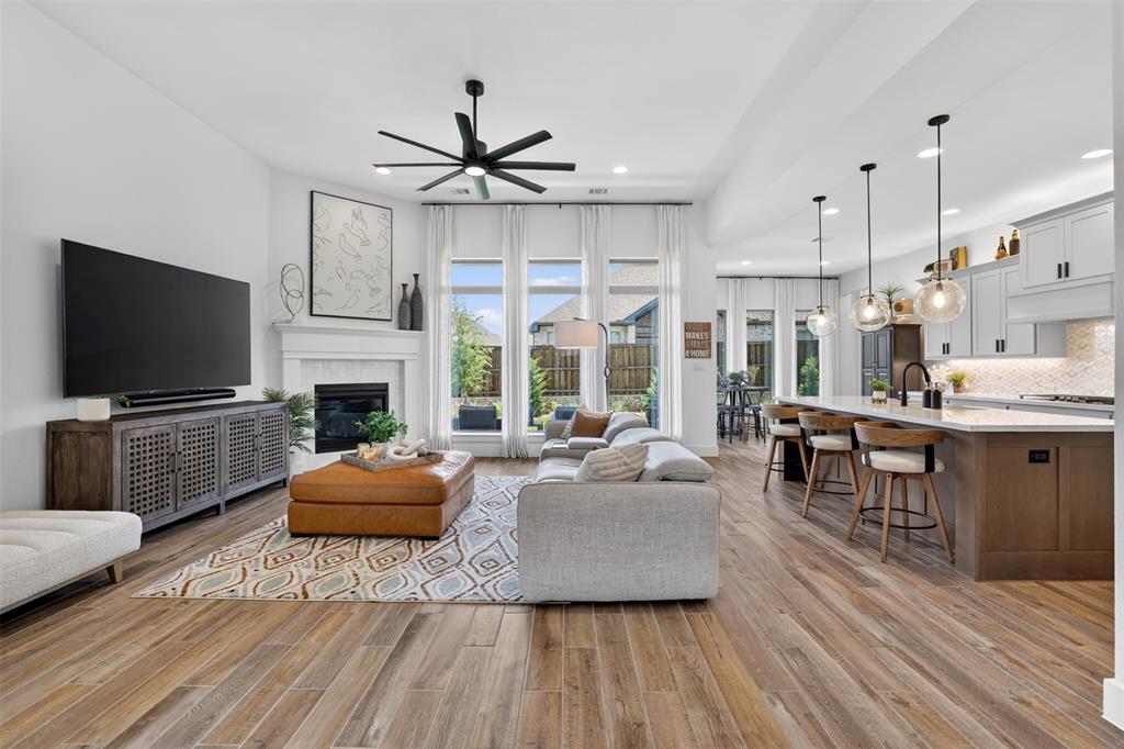 Trinity Falls - Residential