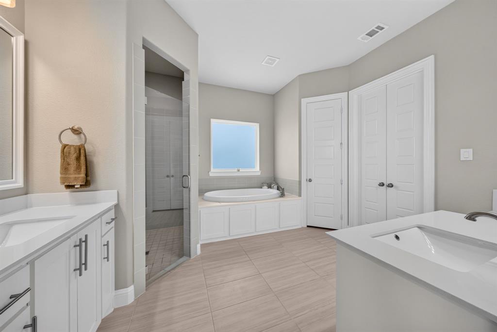 Horseshoe Mdws - Residential