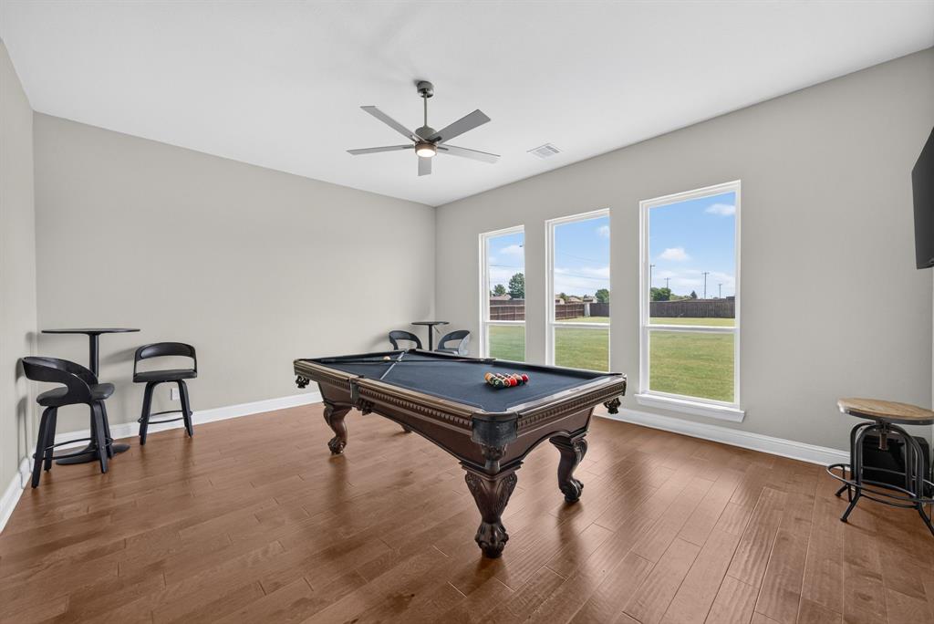 Horseshoe Mdws - Residential
