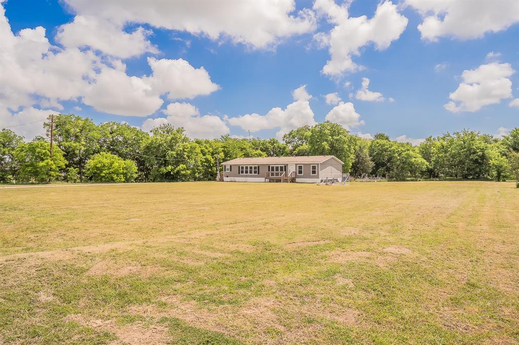 *VETERANS-GET $5K BACK AT CLOSING WITH APPROVED VA LOAN*
Escape to the peace and quiet of country living on this beautiful 2-acre property. Nestled away from the hustle and bustle, this charming 3-bedroom, 2-bath home offers the perfect blend of space, comfort, and country living. Enjoy wide open land with room to roam and the privacy you've been looking for. Whether you're relaxing on the porch, gardening, or simply enjoying the peaceful surroundings, this property is a rare opportunity to own your own slice of the countryside while still being conveniently located to nearby shopping and dining! Schedule a showing today!
