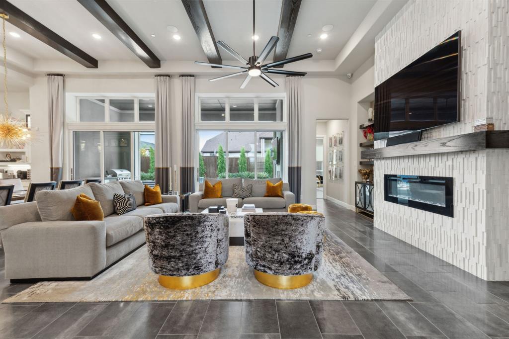 Lexington Ph Eleven A - Residential