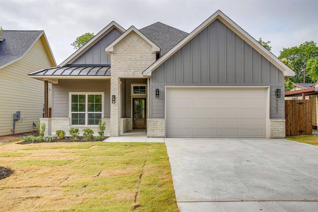 ROBERTSON-HUNTER - Residential