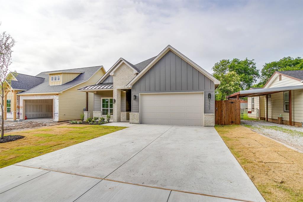 ROBERTSON-HUNTER - Residential