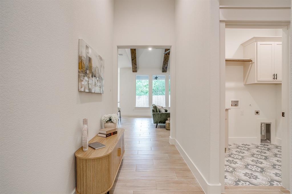 ROBERTSON-HUNTER - Residential