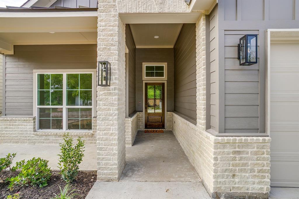 ROBERTSON-HUNTER - Residential