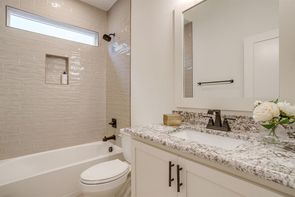 ROBERTSON-HUNTER - Residential
