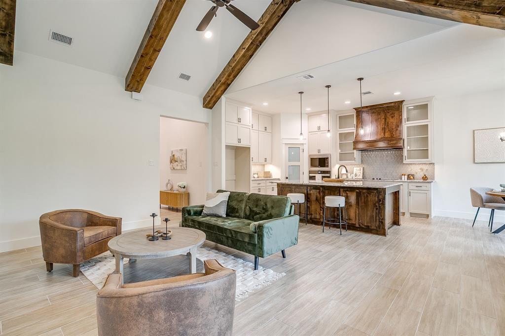 ROBERTSON-HUNTER - Residential