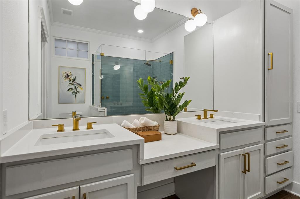 Winnetka Heights - Residential
