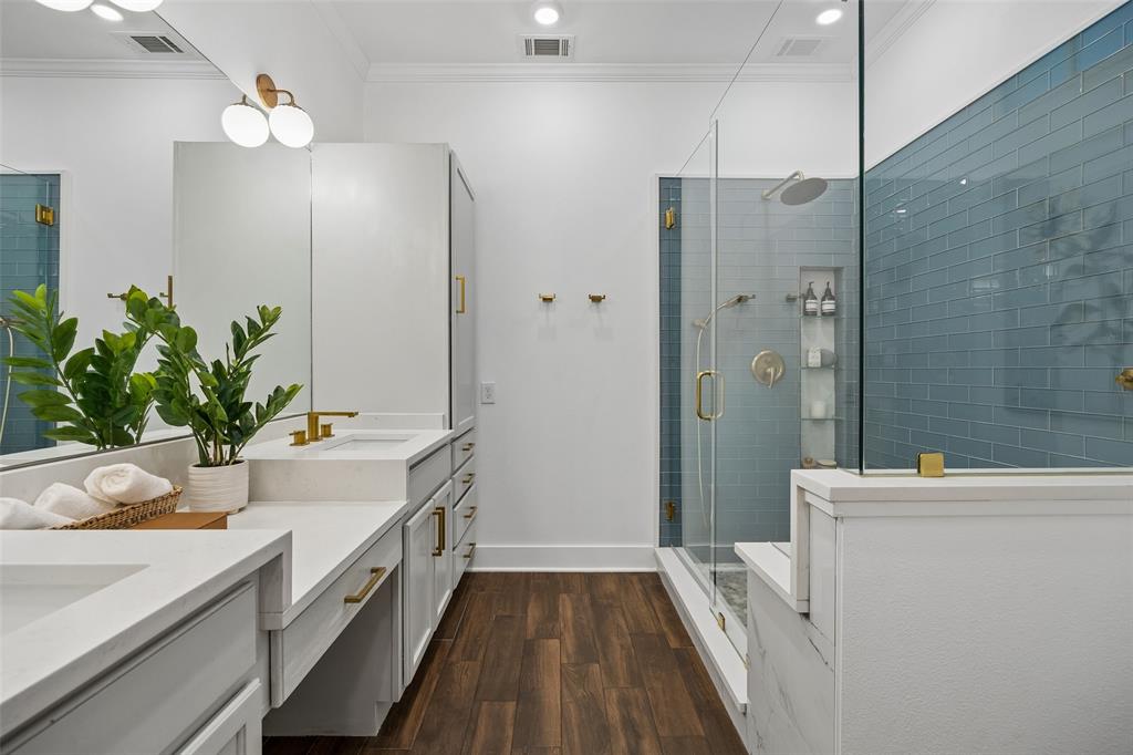 Winnetka Heights - Residential