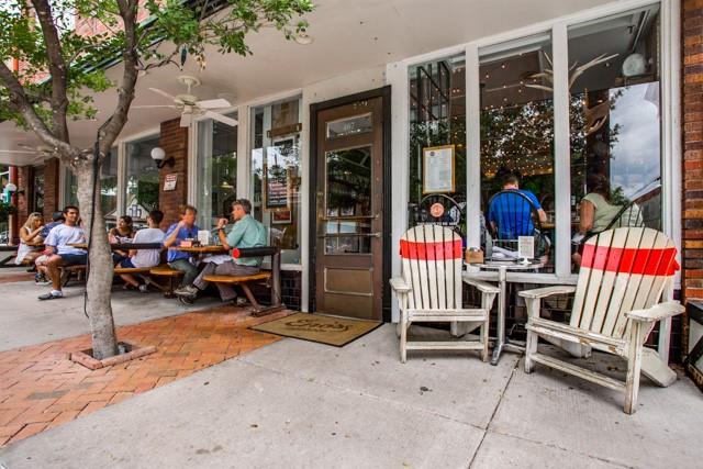 Winnetka Heights - Residential
