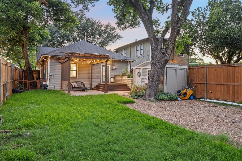 Winnetka Heights - Residential