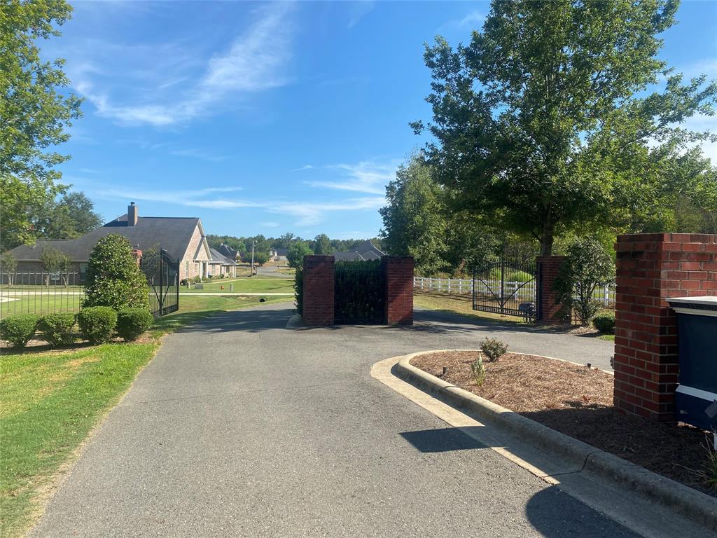 Pelican Pointe - Residential
